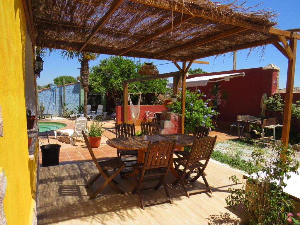 Higos Chumbos, Casa Rural Compartido Chiclana de la Frontera Ngoại thất bức ảnh